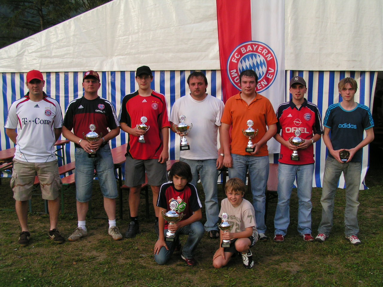 Bayern Fanclub Siegerehrung 3 .jpg